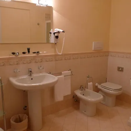 Apartamento Borgo Gardone Riviera