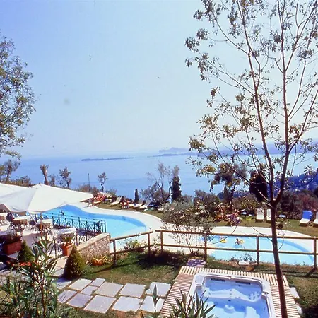 Daire Borgo Gardone Riviera