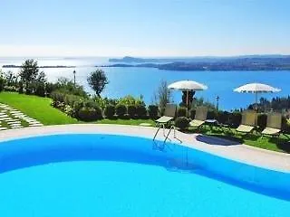 Borgo * Gardone Riviera
