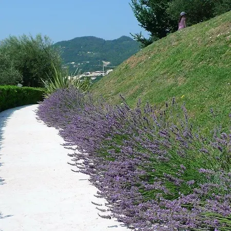 Daire Borgo Gardone Riviera