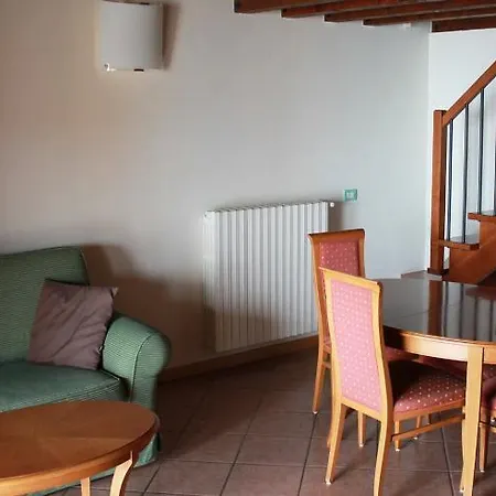 Borgo Daire Gardone Riviera